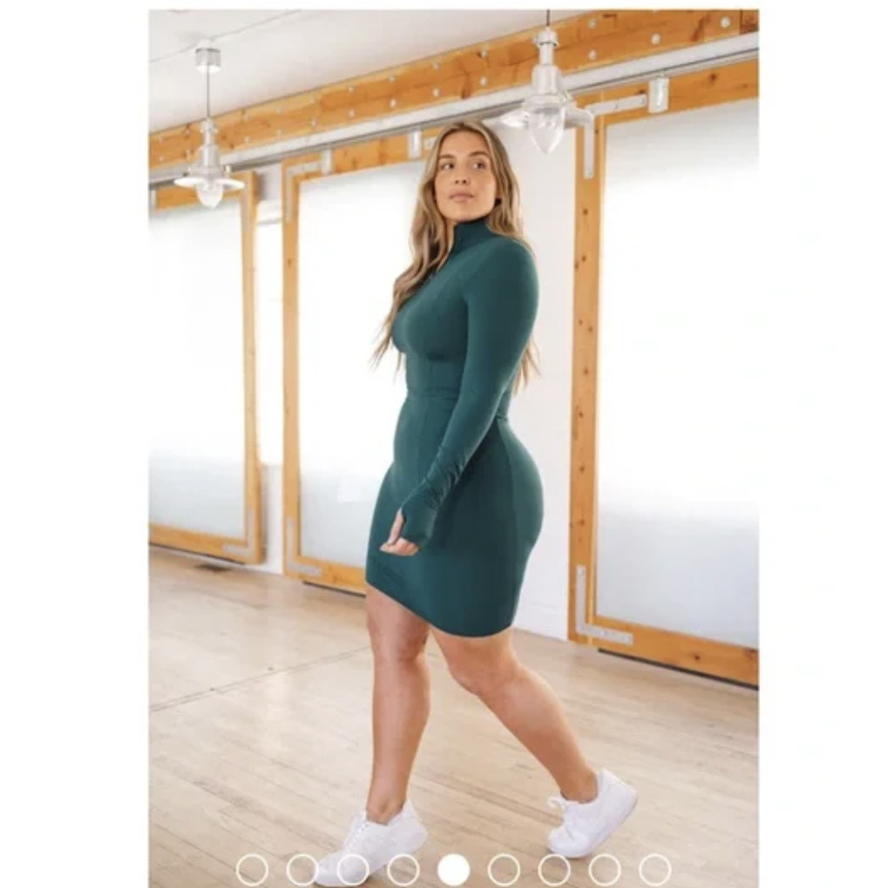 Balance Athleta Green/Teal Tati Bodycon Dress - Size Small